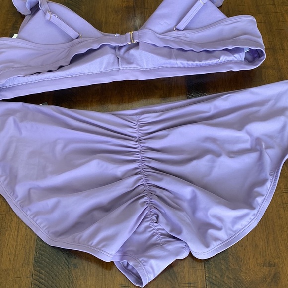 Swimsuit Top and Bottom - Picture 8 of 15